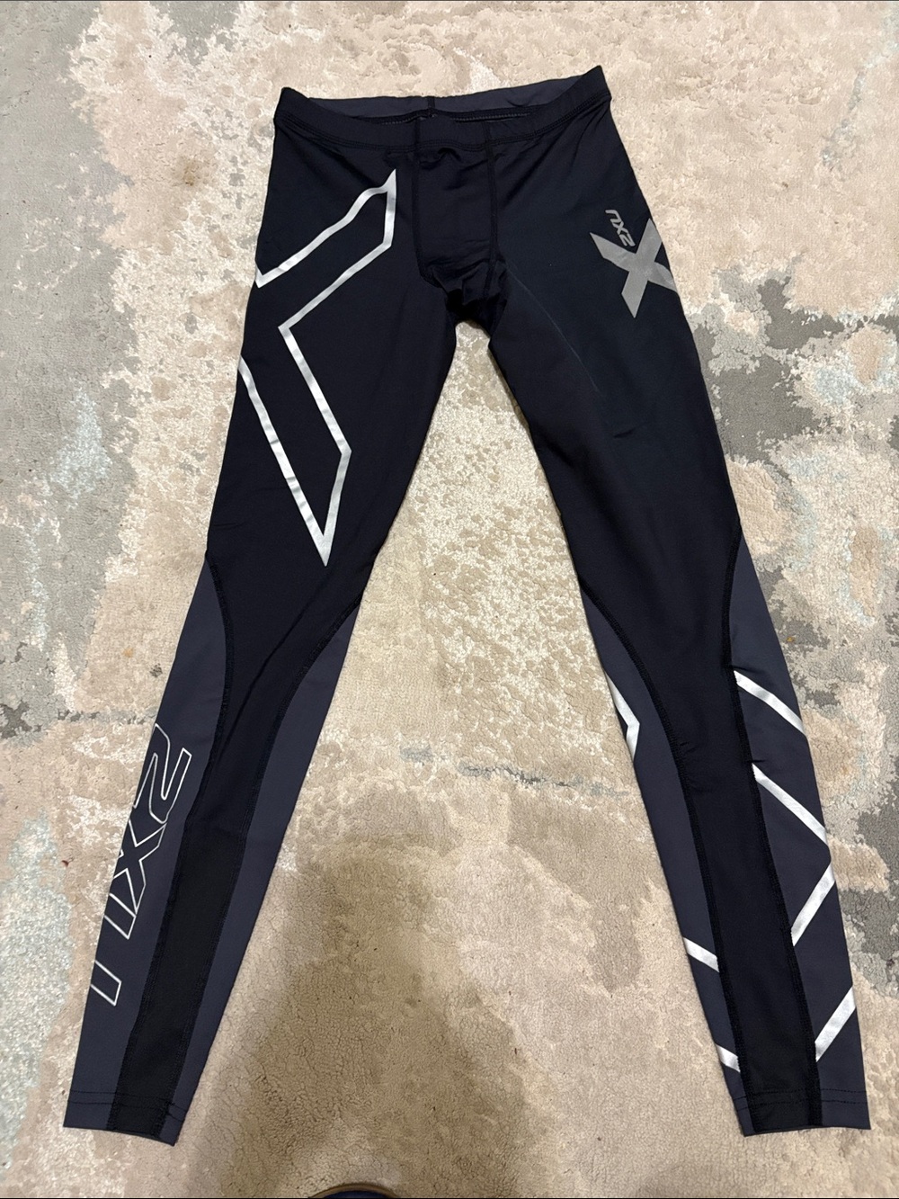 2XU Black Leggings with Silver Reflective Accents